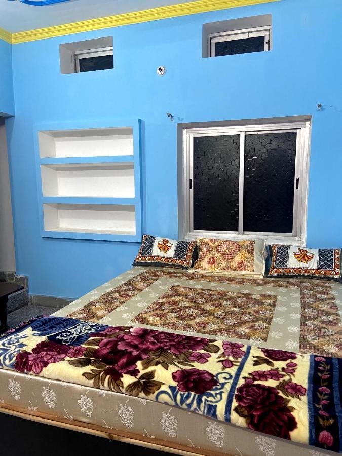 Garuda Guest House Varanasi Exterior photo